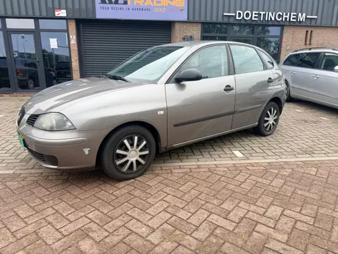 Seat Ibiza 1.4 Benzine - APK 08.2027 - Airco - Rijdt goed