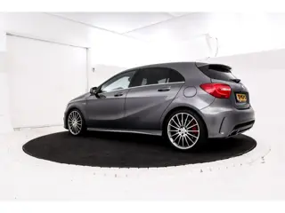Foto 19 van Mercedes-Benz A-Klasse AMG 45 4MATIC - Camera, Harman/Kardon, Navigatie,