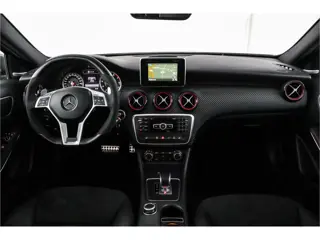 Foto 17 van Mercedes-Benz A-Klasse AMG 45 4MATIC - Camera, Harman/Kardon, Navigatie,
