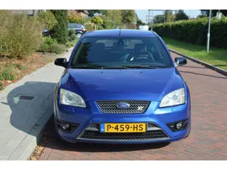 Foto 19 van Ford Focus 2.5-20V ST Recaro super onderhouden !!!