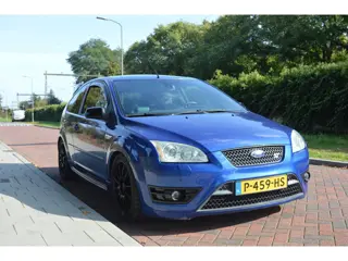 Foto 18 van Ford Focus 2.5-20V ST Recaro super onderhouden !!!