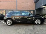 Foto 28 van Opel Astra 1.4 Turbo GT