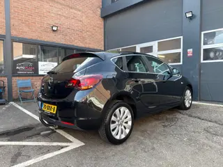 Foto 17 van Opel Astra 1.4 Turbo GT