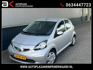 Foto 11 van Toyota Aygo 1.0-12V + Elektrische Ramen Carplay Nieuwe apk NAP