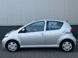Foto 29 van Toyota Aygo 1.0-12V + Elektrische Ramen Carplay Nieuwe apk NAP