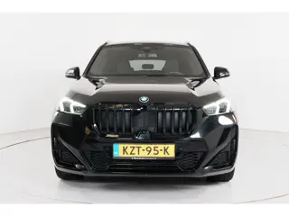 Foto 12 van BMW X1 xDrive30e M-sport | Pano | 360° Camera | Remote 3D View | HUD | SOH 91,02% |