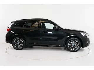 Foto 14 van BMW X1 xDrive30e M-sport | Pano | 360° Camera | Remote 3D View | HUD | SOH 91,02% |