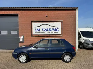 Foto 18 van Ford Fiesta 1.3-8V Classic 5-DEURS APK 01-10-27 RIJD/SCHAKELD GOED 2 SLEUTELS NAP!