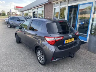 Foto 13 van Toyota Yaris 1.5 Hybrid Dynamic (bj 2020, automaat)