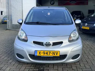 Foto 15 van Toyota Aygo 1.0-12V Comfort Bj:2011 Airco El ramen NAP
