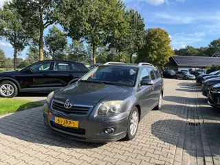 Toyota Avensis wagon 2.0 VVTi Luna Export!! (bj 2009)