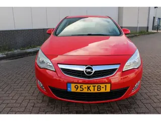 Foto 15 van Opel Astra 1.6 Edition