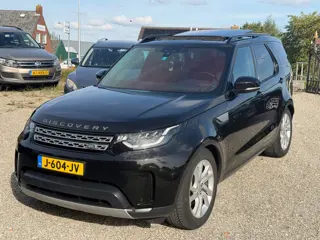 Land Rover Discovery 2.0 Sd4 HSE Luxury 7p. Bomvol Opties Leer Pano Cruise Trekhaak Nieuwe Motor