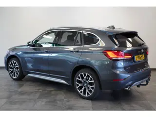 Foto 18 van BMW X1 sDrive20i Executive Edition Cruise/Climate Head- UP NAP Trekhaak!
