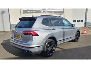 Foto 15 van Volkswagen Tiguan Allspace 1.5 TSI R-Line Business+ 7p.|Pan.dak|Btw Auto|