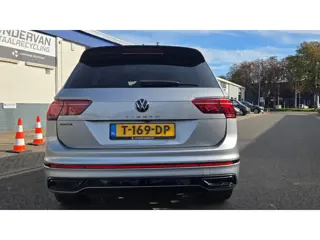 Foto 13 van Volkswagen Tiguan Allspace 1.5 TSI R-Line Business+ 7p.|Pan.dak|Btw Auto|