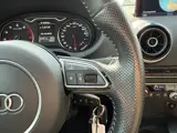 Foto 21 van Audi A3 Sportback 1.4 TFSI Ambiente Pro Line plus