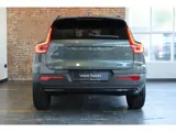 Foto 28 van Volvo XC40 B4 Plus Dark |Semi-Electrische Wegklapbare Trekhaak | Verwarmbare voorstoelen | achterban