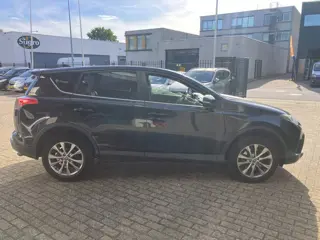 Foto 20 van Toyota RAV4 2.5 Hybrid Executive / LEDER / NL-AUTO / DEALER SERVICED / NAVI / CLIMA
