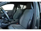 Foto 21 van Volvo XC40 B4 Plus Dark |Semi-Electrische Wegklapbare Trekhaak | Verwarmbare voorstoelen | achterban