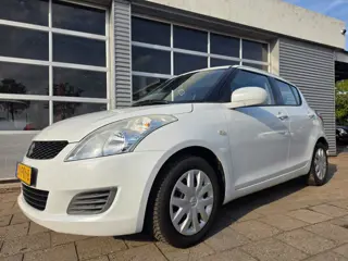 Suzuki Swift stuurbekr.recent nieuwe koppeling en gereviseerde bak.