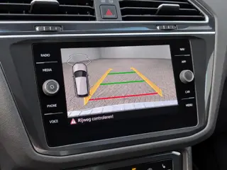 Foto 19 van Volkswagen Tiguan 1.4 245pk DSG TSI eHybrid Life · Lederen Bekleding ·  Camera · Wegklapbare Trekhaa