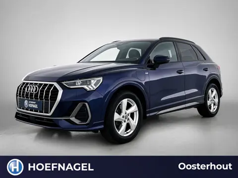 Audi Q3 45 TFSI e S-line Automaat | Adaptive Cruise | Stoelverwarming | CarPlay | Side Assist | Park