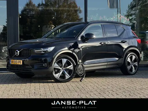 Volvo XC40 1.5 T5 Recharge R-Design Pano | Leder | Trekhaak | SoH 93%