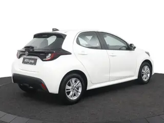 Foto 19 van Toyota Yaris 1.5 Hybrid 115 Active  | Nieuwe Auto | 10 jaar Garantie |