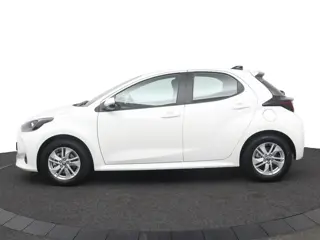 Foto 18 van Toyota Yaris 1.5 Hybrid 115 Active  | Nieuwe Auto | 10 jaar Garantie |