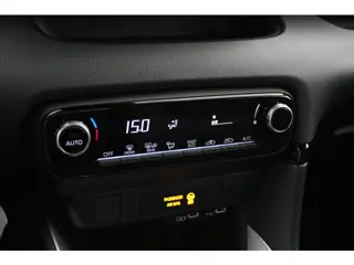 Foto 14 van Toyota Yaris 1.5 Hybrid 115 Active  | Nieuwe Auto | 10 jaar Garantie |