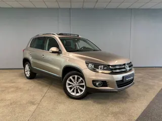 Foto 13 van Volkswagen Tiguan 1.4 TSI PANO|NAVI|STOELVERW|CRUISE|TREKHAAK