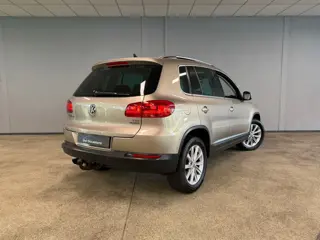 Foto 14 van Volkswagen Tiguan 1.4 TSI PANO|NAVI|STOELVERW|CRUISE|TREKHAAK
