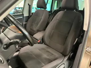 Foto 20 van Volkswagen Tiguan 1.4 TSI PANO|NAVI|STOELVERW|CRUISE|TREKHAAK
