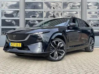 Mazda CX-6e Takumi 78 kWh NAVI | RONDOMZICHT CAMERA | PANORAMA-DAK | 21 INCH LMV | STOEL VERWARMING 