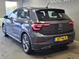 Foto 28 van Volkswagen Polo 1.0 TSI R-Line | Adaptive cruise | Stoelverwarming | IQ light | Camera | Clima |