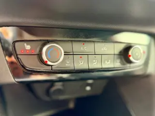 Foto 11 van Opel Corsa 1.2 Elegance * AUTOMAAT * STOELVERWARMING * NAP * CARPLAY *