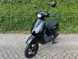 Foto 27 van Yadea Owin 25-45km Electrische Scooter NIEUW STIJLVOL BETAAL