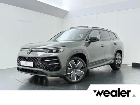 Volkswagen Tayron 1.5 eHybrid R-Line Edition | SoH 99% | 204 PK | Panoramadak | Zwenkbare Trekhaak |