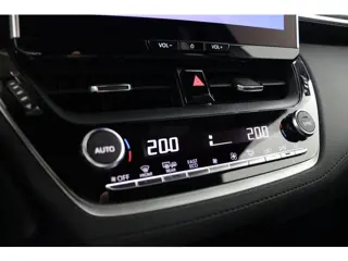 Foto 17 van Toyota Corolla Cross Hybrid 140 Dynamic | Stoelverwarming | Navigatie | Parkeer camera |
