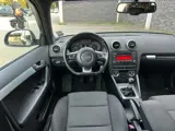 Foto 24 van Audi A3 Sportback 1.8 TFSI Ambition Business Edition