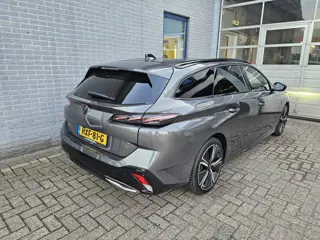 Foto 19 van Peugeot 308 SW 1.2 PureTech GT Inclusief Afleveringskosten