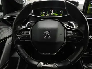 Foto 13 van Peugeot 208 1.2 PureTech GT Pack Inclusief Afleveringskosten