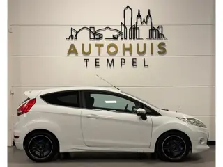 Foto 13 van Ford Fiesta 1.25 Trend Airco Climate Elektrische Ramen 15Inch