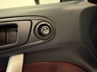 Foto 20 van Ford Fiesta 1.25 Trend Airco Climate Elektrische Ramen 15Inch