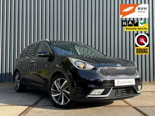 Foto 11 van Kia Niro 1.6 GDi Hybrid Edition 1e eigenaar, Trekhaak, Panoramadak