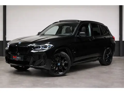 BMW X3 xDrive30e High Ex M-Sport l Pano H&K Laser HUD Trekh