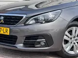 Foto 30 van Peugeot 308 1.2 PureTech 130PK Blue Lease Executive|Pano|Trekhaak