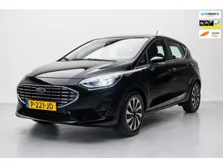 Foto 11 van Ford Fiesta 1.0 EcoBoost 125PK Hybrid Titanium NL-auto [ Carplay LED Draadloze Telefoonlader Parkeer