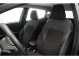 Foto 28 van Ford Fiesta 1.0 EcoBoost 125PK Hybrid Titanium NL-auto [ Carplay LED Draadloze Telefoonlader Parkeer